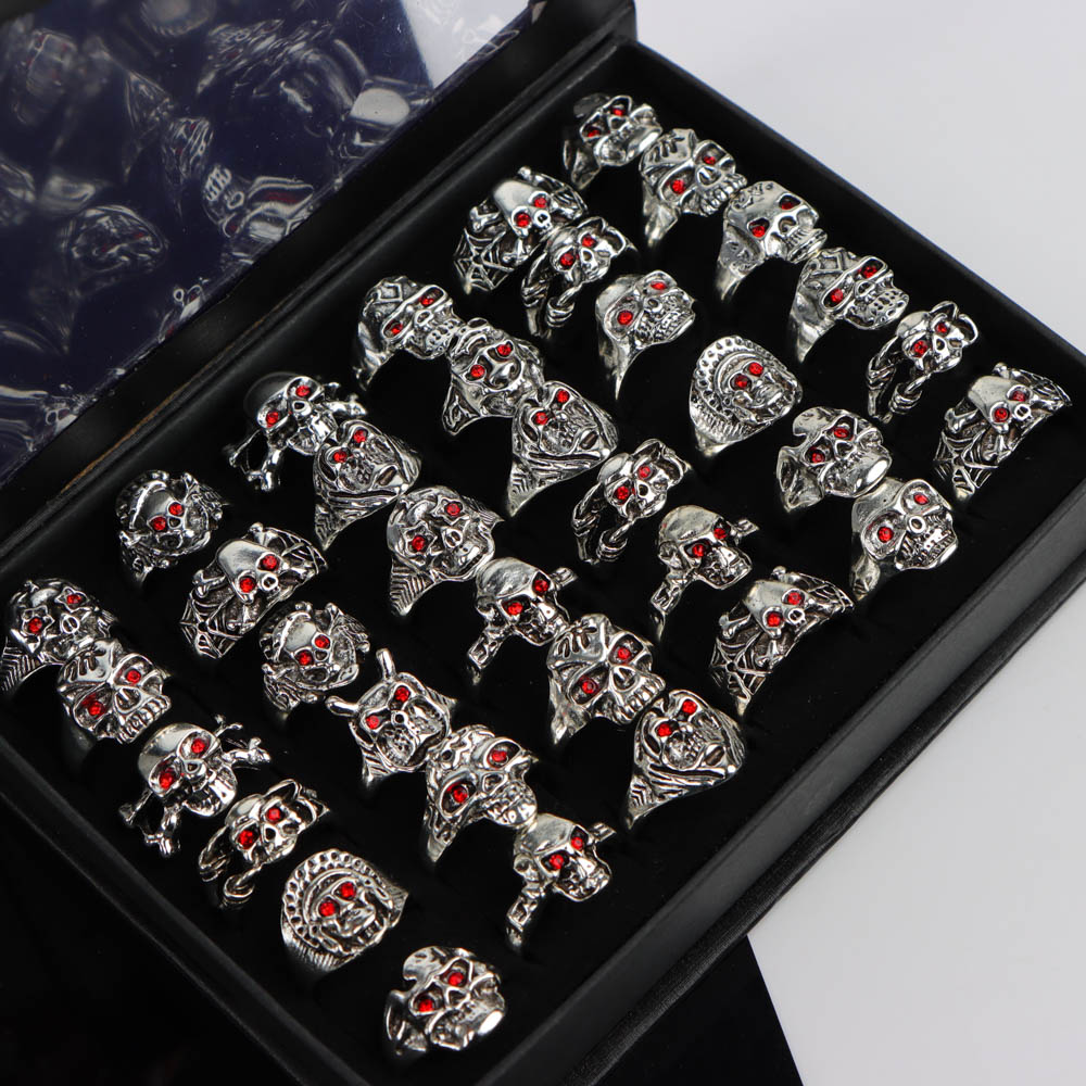 10Pcs/Lot Retro Punk Style Red – Travel Accessories Gifts For Men recenzja i cena