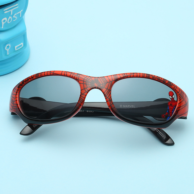 Okulary przeciwsłoneczne dla d – Travel Accessories With Toddler recenzja i cena